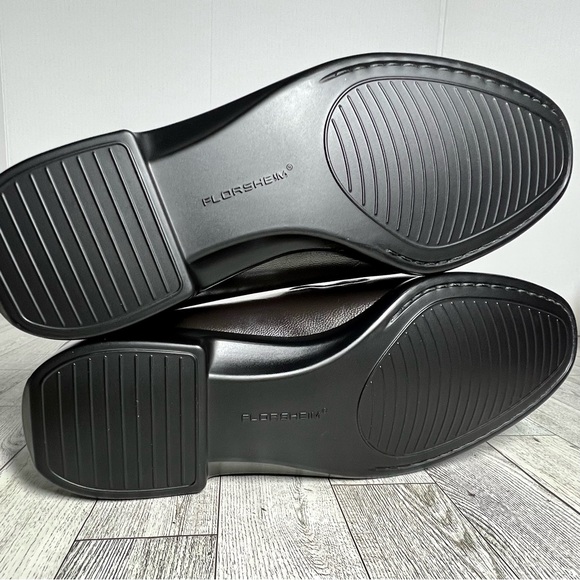 Florsheim Riva Moc Toe Gold Bit Brown Loafer Slip On Dress Shoes 10 3E Wide NWOT - Picture 5 of 8